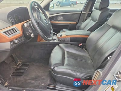 Zdjęcie 7 z 12 samochodu: 2006 BMW 750 LI VIN:WBAHN83516DT60015 - miniatura