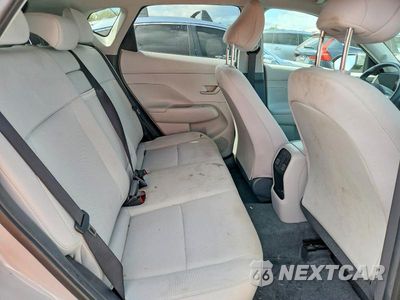 Zdjęcie 10 z 12 samochodu: 2025 HYUNDAI KONA SEL VIN:KM8HBCAB6SU230843 - miniatura