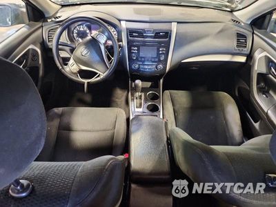 Zdjęcie 8 z 13 samochodu: 2015 NISSAN ALTIMA 2.5 S VIN:1N4AL3AP0FN870910 - miniatura