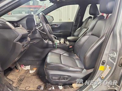Zdjęcie 7 z 13 samochodu: 2020 TOYOTA RAV4 XSE VIN:JTMEWRFV0LJ038290 - miniatura