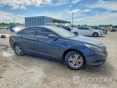 Czwarte zdjęcie samochodu z boku: 2011 HYUNDAI SONATA GLS VIN:5NPEB4ACXBH219490 - miniatura
