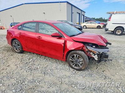 Czwarte zdjęcie samochodu z boku: 2024 KIA FORTE LXS VIN:3KPF24ADXRE718625 - miniatura