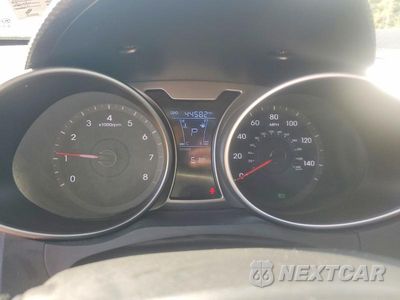 Zdjęcie 9 z 12 samochodu: 2013 HYUNDAI VELOSTER BASE VIN:KMHTC6AD5DU170941 - miniatura