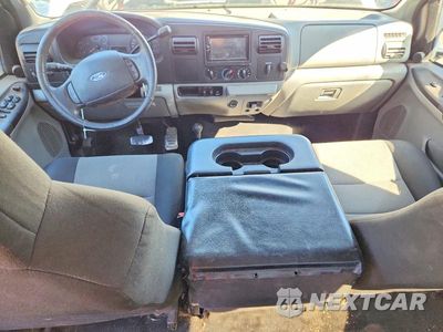 Zdjęcie 8 z 12 samochodu: 2006 FORD F250 SUPER DUTY VIN:1FTSW21P96ED96892 - miniatura