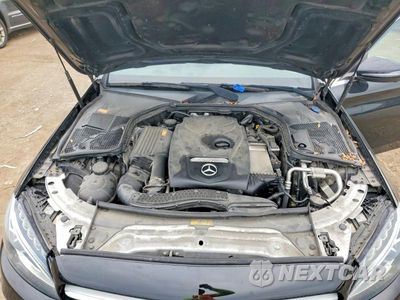 Zdjęcie 11 z 12 samochodu: 2016 MERCEDES-BENZ C 300 4MATIC VIN:55SWF4KBXGU098995 - miniatura