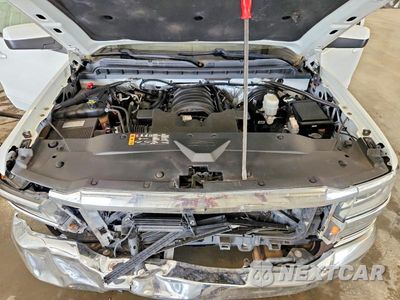 Zdjęcie 11 z 12 samochodu: 2018 CHEVROLET SILVERADO C1500 LT VIN:1GCRCRECXJZ175777 - miniatura
