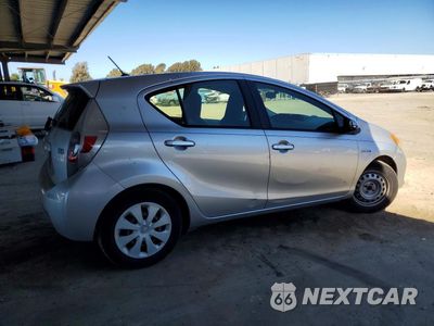 Trzecie zdjęcie samochodu z tyłu: 2014 TOYOTA PRIUS C ONE VIN:JTDKDTB32E1559461 - miniatura