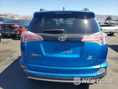 Zdjęcie 6 z 14 samochodu: 2016 TOYOTA RAV4 SE VIN:JTMJFREV7GJ073348 - miniatura