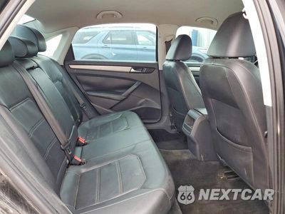 Zdjęcie 10 z 13 samochodu: 2015 VOLKSWAGEN PASSAT S VIN:1VWAS7A38FC097081 - miniatura