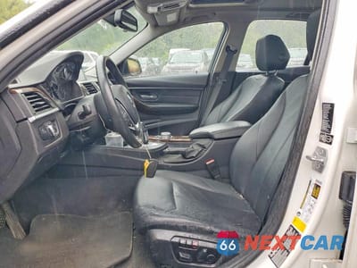 Zdjęcie 7 z 12 samochodu: 2015 BMW 328 XI SULEV VIN:WBA3B5C51FF959938 - miniatura