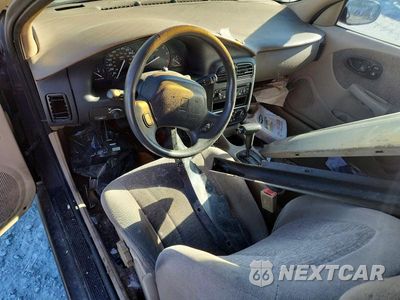 Zdjęcie 8 z 12 samochodu: 2000 SATURN SL2 VIN:1G8ZK5271YZ148796 - miniatura