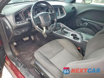 Zdjęcie 8 z 12 samochodu: 2017 DODGE CHALLENGER R/T VIN:2C3CDZBT6HH639993 - miniatura