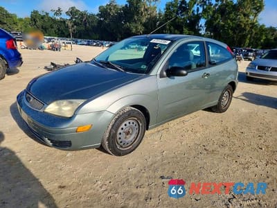 2005 FORD FOCUS ZX3 3FAHP31N15R125919 - główne zdjęcie licytacji z USA - miniatura
