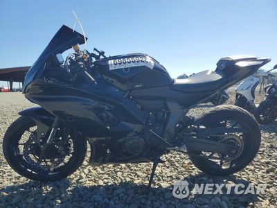 Trzecie zdjęcie samochodu z tyłu: 2022 YAMAHA YZFR7 VIN:JYARM38Y6NA001304 - miniatura