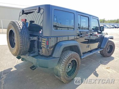 Trzecie zdjęcie samochodu z tyłu: 2013 JEEP WRANGLER UNLIMITED SPORT VIN:1C4BJWDG5DL702819 - miniatura
