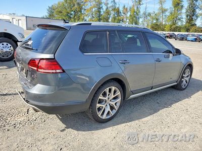 Trzecie zdjęcie samochodu z tyłu: 2018 VOLKSWAGEN GOLF ALLTRACK S VIN:3VWH17AU7JM750274 - miniatura