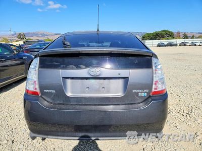 Zdjęcie 6 z 12 samochodu: 2006 TOYOTA PRIUS BASE VIN:JTDKB20U963192575 - miniatura
