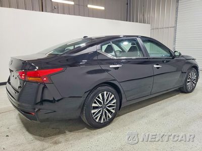 Trzecie zdjęcie samochodu z tyłu: 2025 NISSAN ALTIMA SV VIN:1N4BL4DV6SN367347 - miniatura