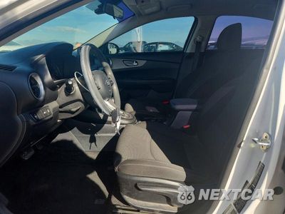 Zdjęcie 7 z 12 samochodu: 2019 KIA FORTE FE VIN:3KPF24AD7KE013237 - miniatura