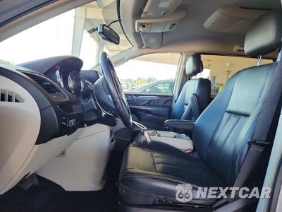 Zdjęcie 7 z 13 samochodu: 2016 CHRYSLER TOWN & COUNTRY TOURING VIN:2C4RC1BGXGR231485 - miniatura