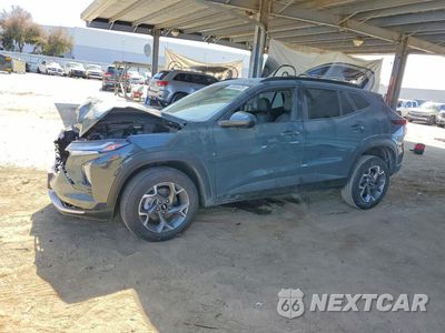2025 CHEVROLET TRAX 1LT KL77LHEP9SC124423 - główne zdjęcie licytacji z USA - miniatura