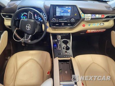 Zdjęcie 8 z 14 samochodu: 2020 TOYOTA HIGHLANDER HYBRID XLE VIN:5TDGBRCH3LS505398 - miniatura