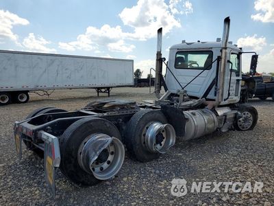 Trzecie zdjęcie samochodu z tyłu: 2019 MACK PINNACLE SEMI TRUCK VIN:1M1PN4GY4KM002025 - miniatura