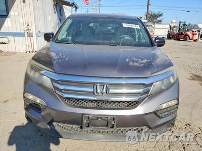 Piąte zdjęcie samochodu w środku: 2016 HONDA PILOT LX VIN:5FNYF5H19GB037202 - miniatura