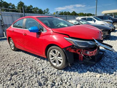Czwarte zdjęcie samochodu z boku: 2019 CHEVROLET CRUZE LT VIN:1G1BE5SM0K7112291 - miniatura