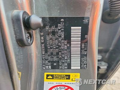 Zdjęcie 12 z 12 samochodu: 2011 TOYOTA HIGHLANDER SE VIN:5TDBK3EH4BS057112 - miniatura