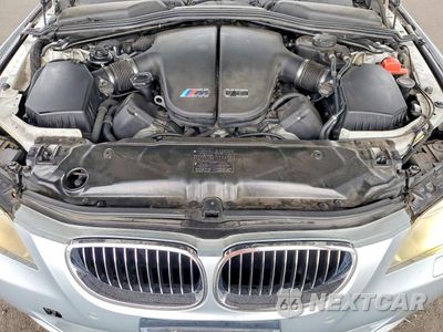 Zdjęcie 11 z 12 samochodu: 2006 BMW M5 VIN:WBSNB935X6B581315 - miniatura