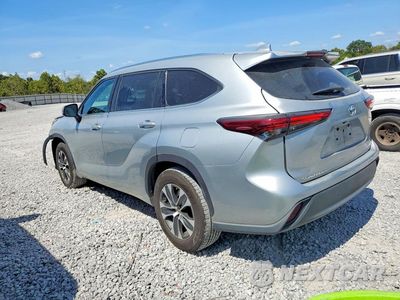 Drugie zdjęcie samochodu z przodu: 2021 TOYOTA HIGHLANDER XLE VIN:5TDGZRAH3MS525859 - miniatura