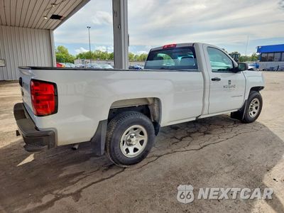 Trzecie zdjęcie samochodu z tyłu: 2018 CHEVROLET SILVERADO C1500 VIN:1GCNCNEH0JZ294652 - miniatura