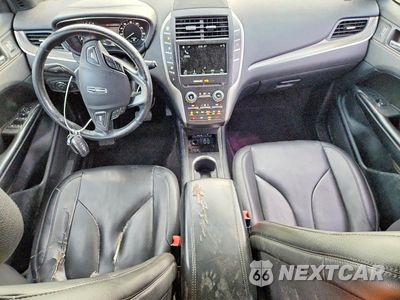 Zdjęcie 8 z 14 samochodu: 2017 LINCOLN MKC PREMIERE VIN:5LMCJ1C90HUL24198 - miniatura