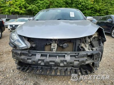 Piąte zdjęcie samochodu w środku: 2017 NISSAN SENTRA S VIN:3N1AB7AP1HY380554 - miniatura