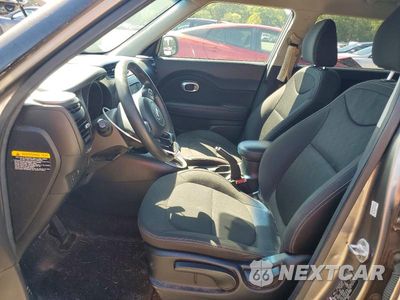 Zdjęcie 7 z 13 samochodu: 2016 KIA SOUL BASE VIN:KNDJN2A20G7378211 - miniatura