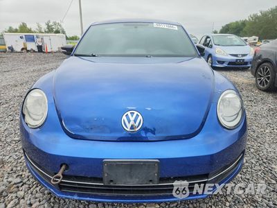 Piąte zdjęcie samochodu w środku: 2012 VOLKSWAGEN BEETLE TURBO VIN:3VWVA7AT7CM656764 - miniatura