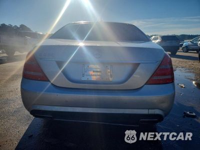 Zdjęcie 6 z 12 samochodu: 2012 MERCEDES-BENZ S 550 VIN:WDDNG7DB1CA454364 - miniatura