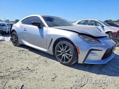 Czwarte zdjęcie samochodu z boku: 2024 TOYOTA GR86 BASE VIN:JF1ZNBB15R9752088 - miniatura