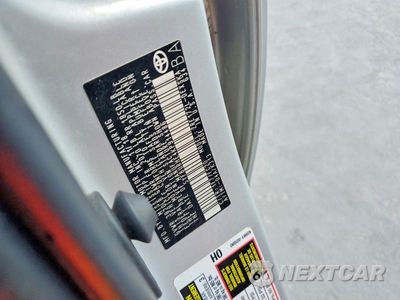 Zdjęcie 12 z 12 samochodu: 2019 TOYOTA COROLLA SE VIN:5YFBURHE4KP914486 - miniatura