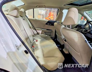 Zdjęcie 10 z 12 samochodu: 2016 HONDA ACCORD EXL VIN:1HGCR2F82GA029176 - miniatura
