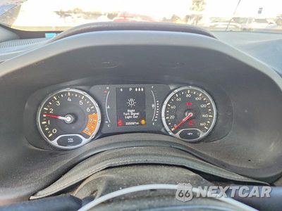 Zdjęcie 9 z 13 samochodu: 2019 JEEP RENEGADE LATITUDE VIN:ZACNJABBXKPK09036 - miniatura