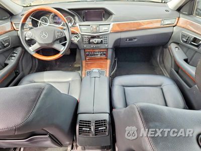 Zdjęcie 8 z 12 samochodu: 2013 MERCEDES-BENZ E 350 4MATIC VIN:WDDHF8JB3DA728434 - miniatura
