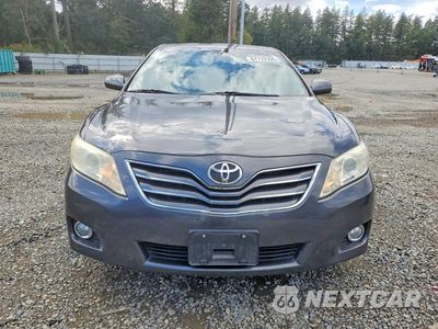 Piąte zdjęcie samochodu w środku: 2011 TOYOTA CAMRY XLE V6 VIN:4T1BK3EK7BU123882 - miniatura