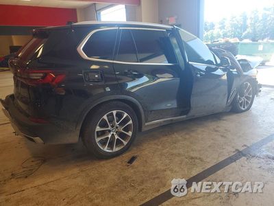 Trzecie zdjęcie samochodu z tyłu: 2022 BMW X5 VIN:5UXCR6C01N9K10707 - miniatura