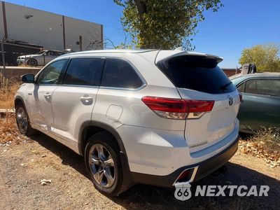 Zdjęcie 12 z 14 samochodu: 2019 TOYOTA HIGHLANDER HYBRID LIMITED PLATINUM VIN:5TDDGRFH0KS059077 - miniatura