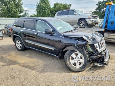Czwarte zdjęcie samochodu z boku: 2012 JEEP GRAND CHEROKEE LAREDO VIN:1C4RJFAG4CC184395 - miniatura