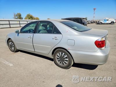 Drugie zdjęcie samochodu z przodu: 2005 TOYOTA CAMRY LE VIN:4T1BE30K35U629101 - miniatura