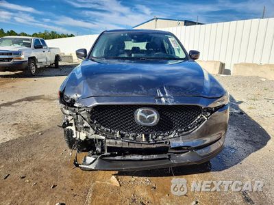 Piąte zdjęcie samochodu w środku: 2018 MAZDA CX-5 TOURING VIN:JM3KFBCM4J0425098 - miniatura