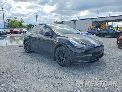 Czwarte zdjęcie samochodu z boku: 2021 TESLA MODEL Y VIN:5YJYGDEE4MF174364 - miniatura